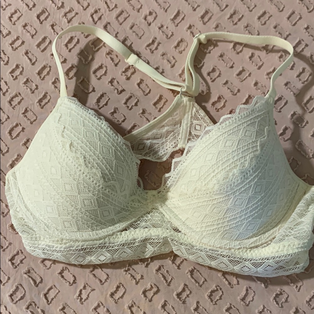 Elegant Lace Cream Bra Victoria Secret Pink